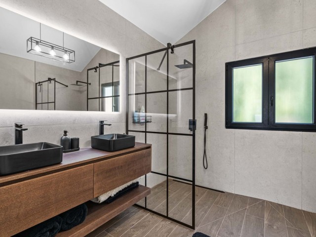 5 Schlafzimmer Villa in Estepona