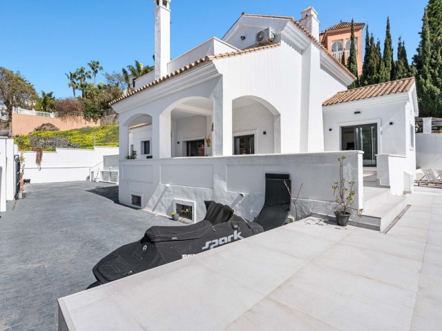 5 Schlafzimmer Villa in Estepona