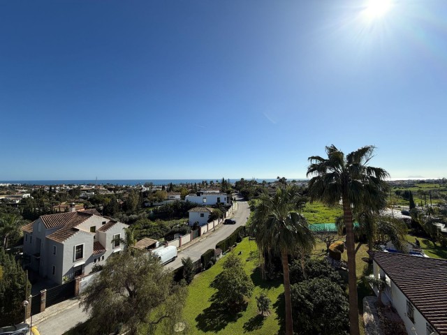 Takvåning i Bel Air