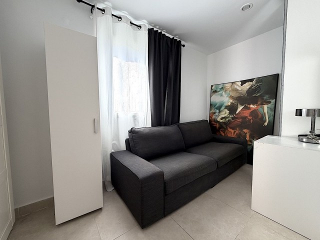 Takvåning i Bel Air