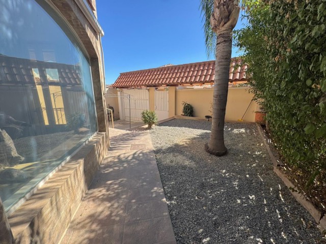 4 Slaapkamer Villa in Riviera del Sol