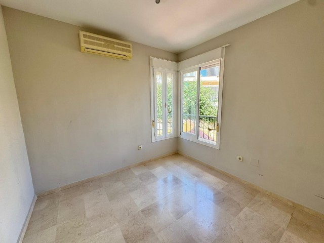 4 Slaapkamer Villa in Riviera del Sol