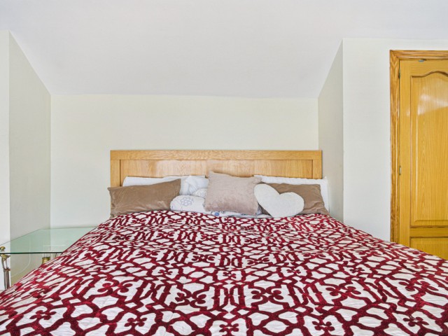 4 Schlafzimmer Apartment in Nueva Andalucía