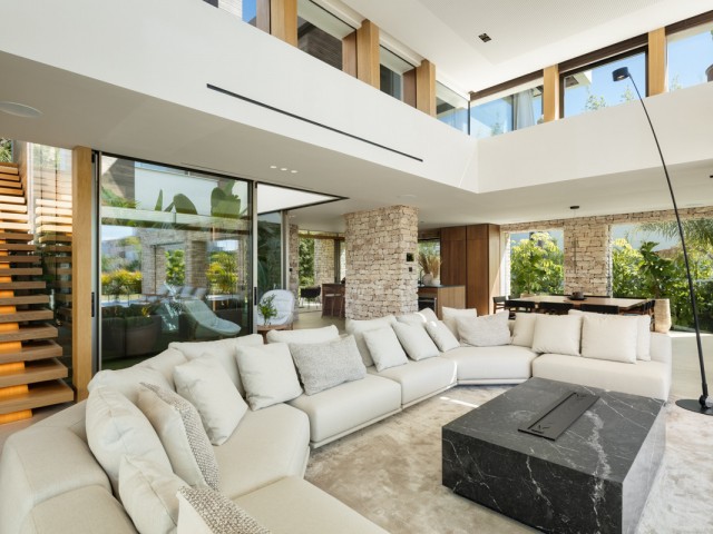 5 Schlafzimmer Villa in Nueva Andalucía