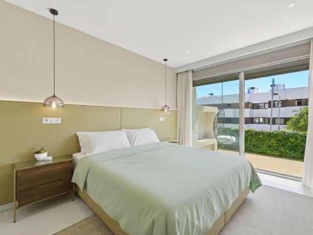 2 Makuuhuoneen Huoneisto Estepona