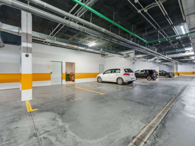 2 Makuuhuoneen Huoneisto Estepona