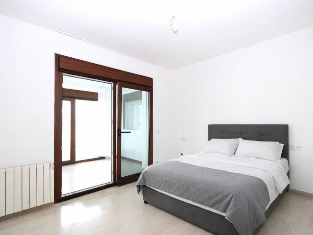 3 Schlafzimmer Villa in Cerros del Aguila