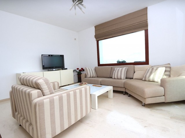 Huvila, Cerros del Aguila, R5304988