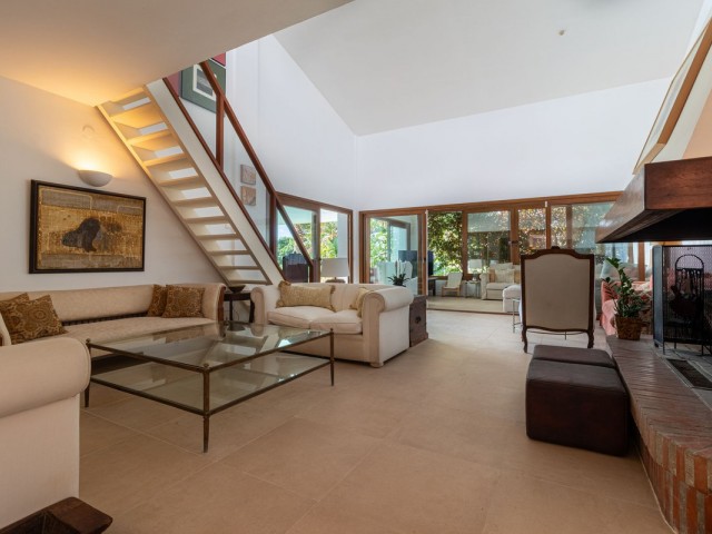 6 Bedrooms Villa in Fuengirola