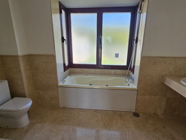 2 Makuuhuoneen Rivitalo Doña Julia