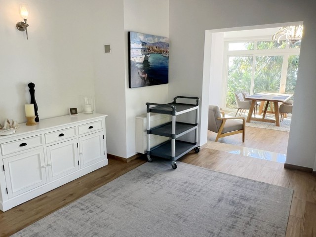 6 Makuuhuoneen Huvila Mijas