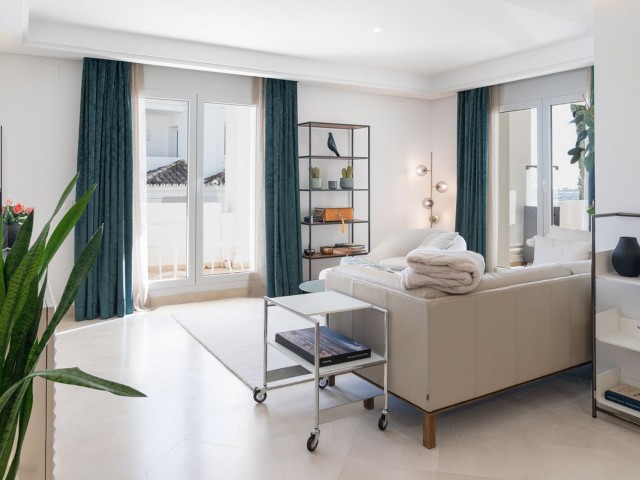 2 Schlafzimmer Apartment in Nueva Andalucía