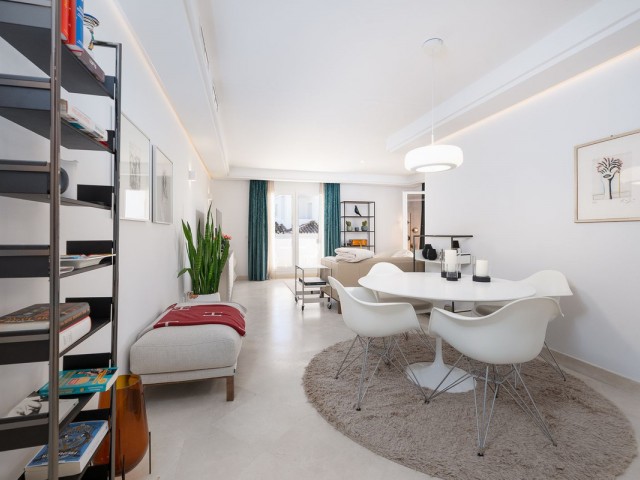 2 Schlafzimmer Apartment in Nueva Andalucía