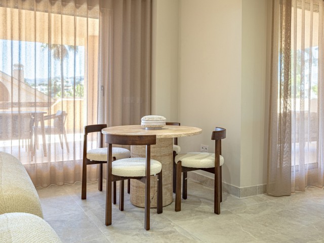 2 Schlafzimmer Apartment in Benahavís