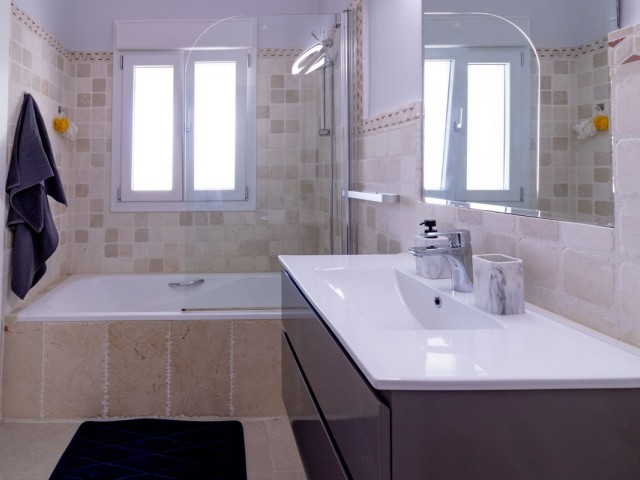 5 Schlafzimmer Villa in Benahavís