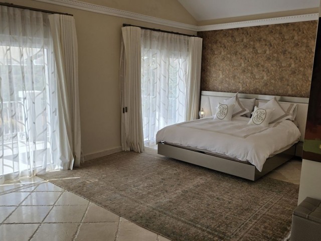 5 Schlafzimmer Villa in Benahavís