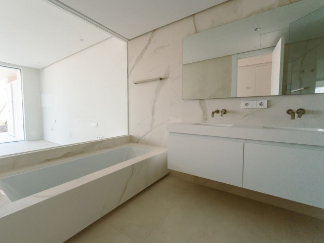 Appartement avec 3 Chambres  à Ojén