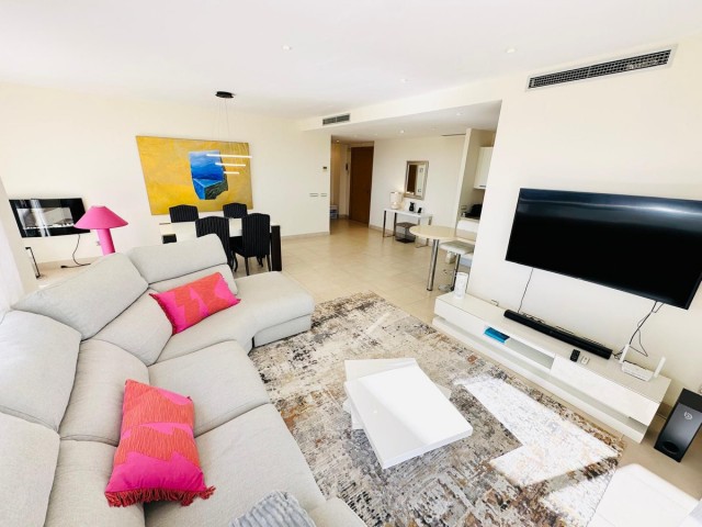 Penthouse in Altos de los Monteros