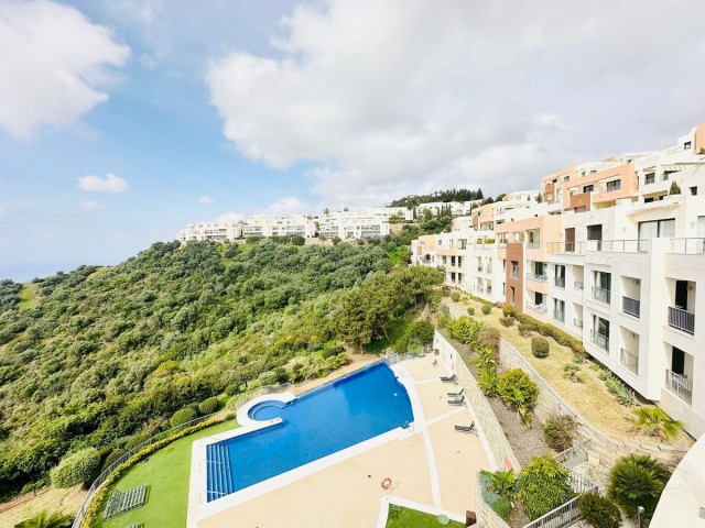 Penthouse in Altos de los Monteros