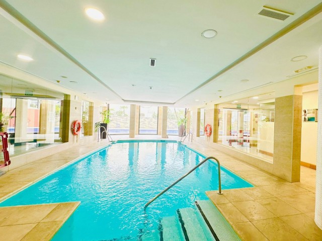 Penthouse in Altos de los Monteros