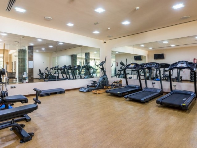 2 Bedrooms Apartment in Benahavís