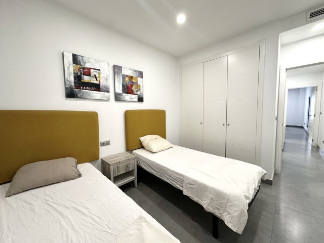 2 Soveroms Leilighet i Nueva Andalucía