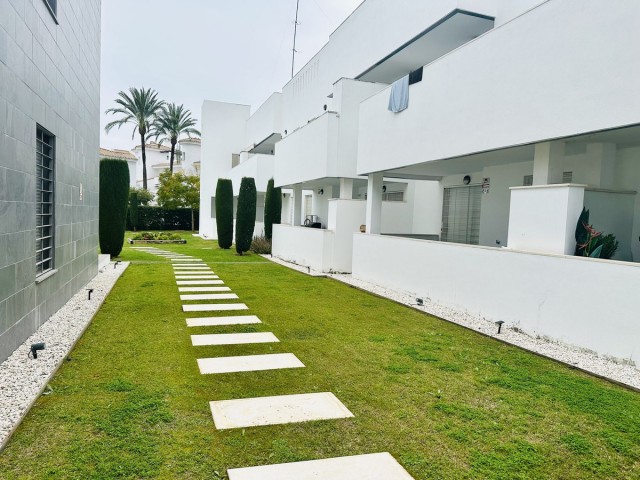 2 Soveroms Leilighet i Nueva Andalucía