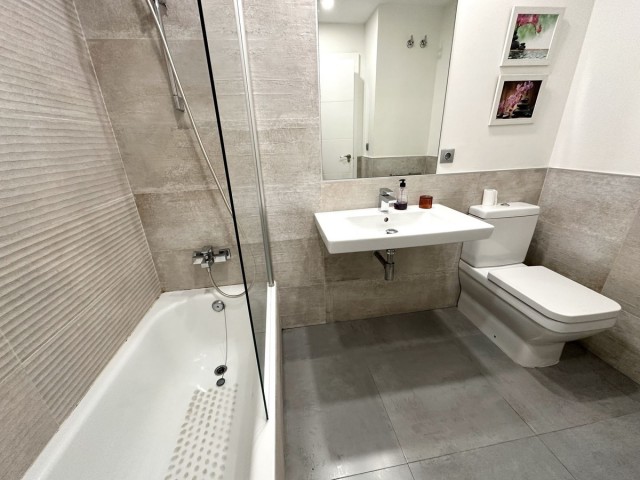 2 Makuuhuoneen Huoneisto Nueva Andalucía