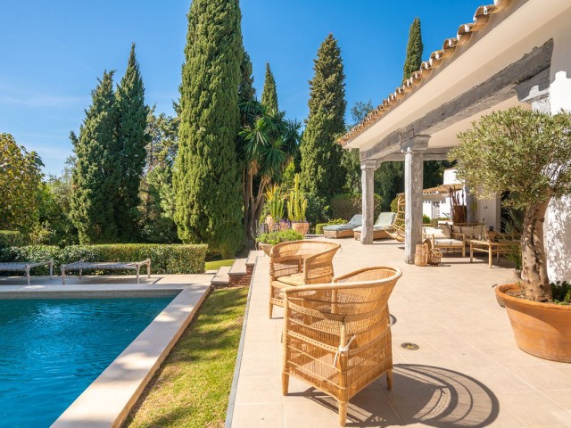 Huvila, Hacienda Las Chapas, R5017756
