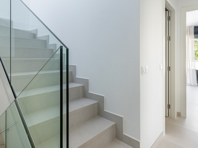 3 Schlafzimmer Reihenhaus in Estepona