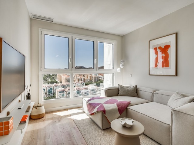 2 Bedrooms Apartment in Málaga Centro