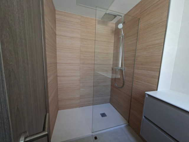 3 Makuuhuoneen Rivitalo Fuengirola