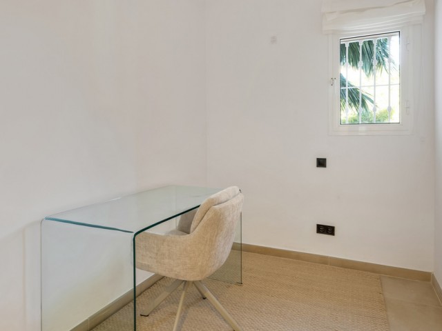 3 Schlafzimmer Apartment in Nueva Andalucía