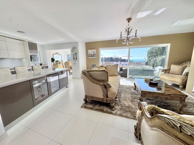 Villa avec 5 Chambres  à Calahonda