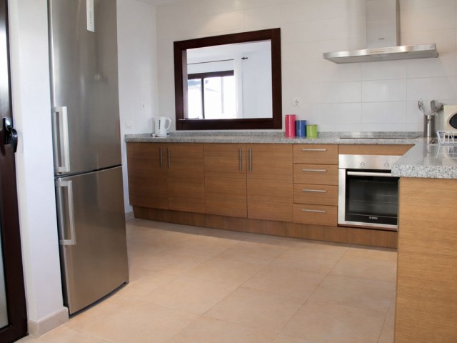 Appartement avec 2 Chambres  à Altos de los Monteros