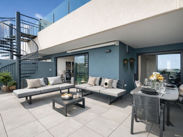 Penthouse avec 2 Chambres  à Selwo