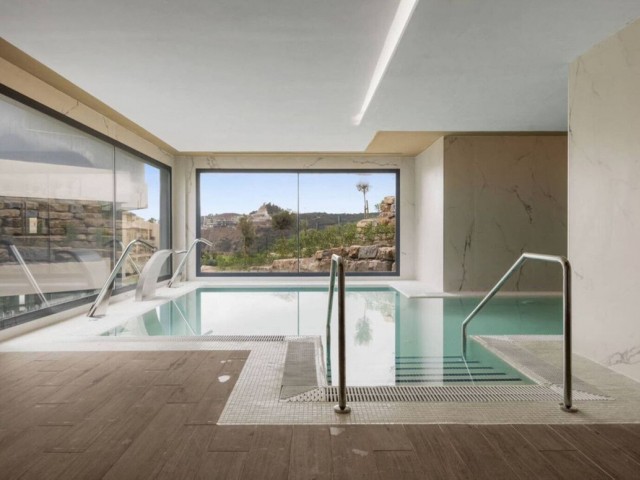 Penthouse avec 2 Chambres  à Selwo