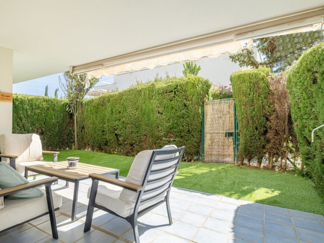 Appartement avec 3 Chambres  à Nueva Andalucía