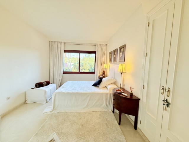 3 Sovrums Lägenhet i Estepona