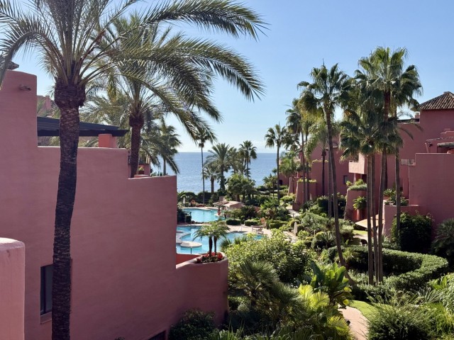 3 Sovrums Lägenhet i Estepona