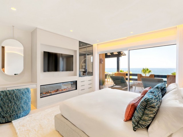 4 Bedrooms Apartment in New Golden Mile