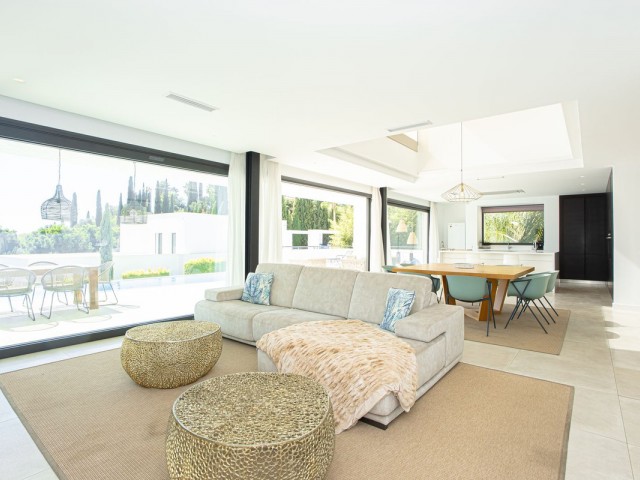 6 Makuuhuoneen Huvila Marbella