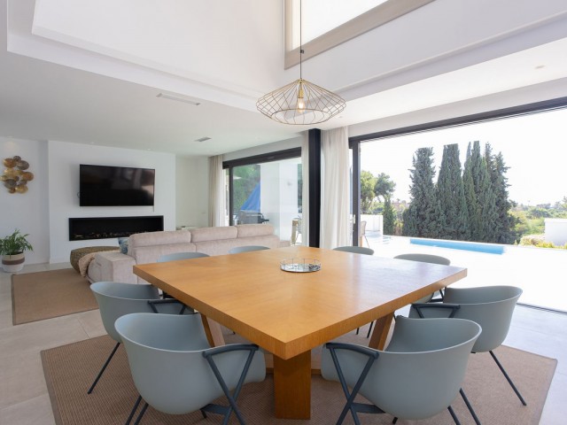 6 Makuuhuoneen Huvila Marbella