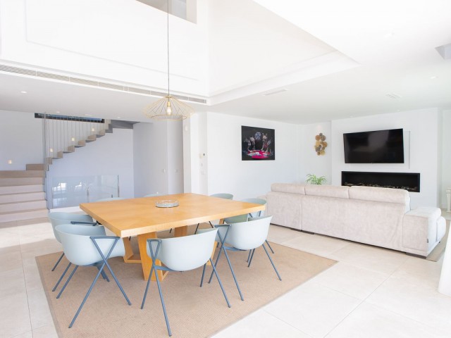 6 Makuuhuoneen Huvila Marbella