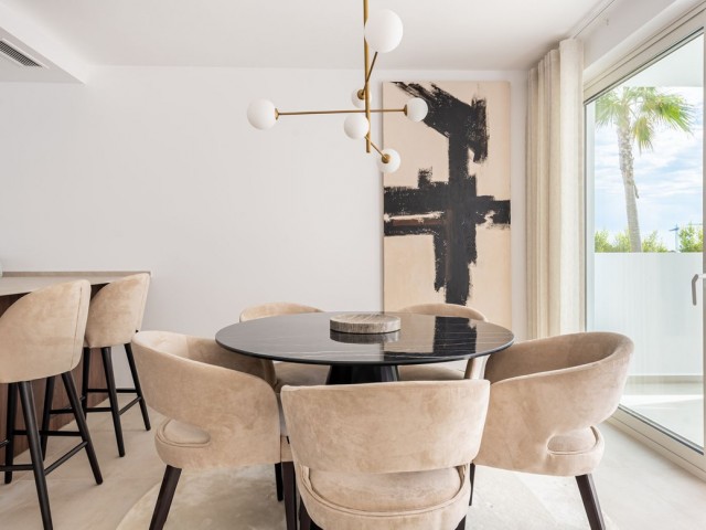 4 Makuuhuoneen Huvila Casares Playa