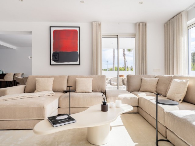 4 Makuuhuoneen Huvila Casares Playa