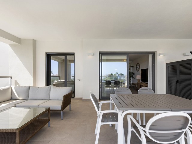 Apartamento con 3 Dormitorios  en Casares Playa