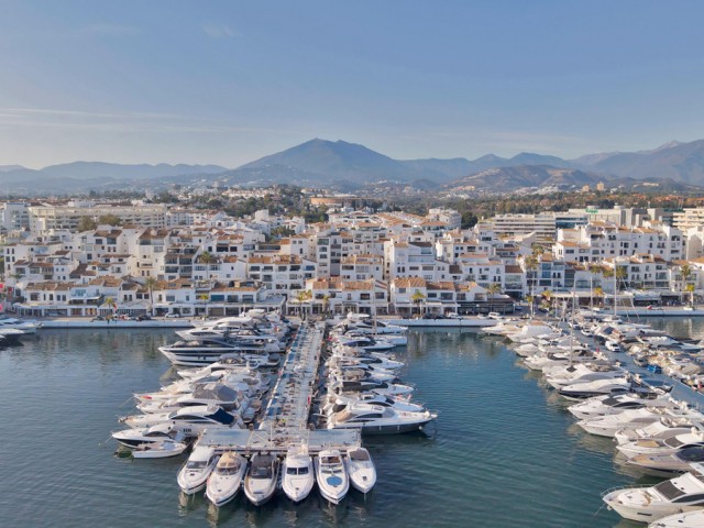 2 Schlafzimmer Apartment in Marbella