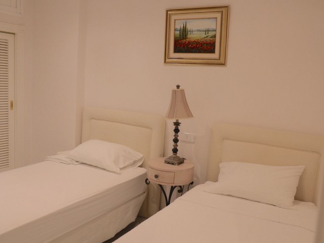 2 Schlafzimmer Apartment in Marbella