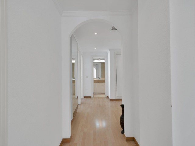 3 Bedrooms Apartment in Marbella